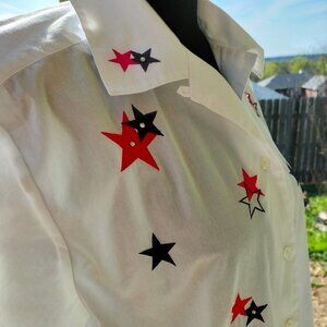 (341) Karen Scott White  Red & Blue embroidery Stars size M